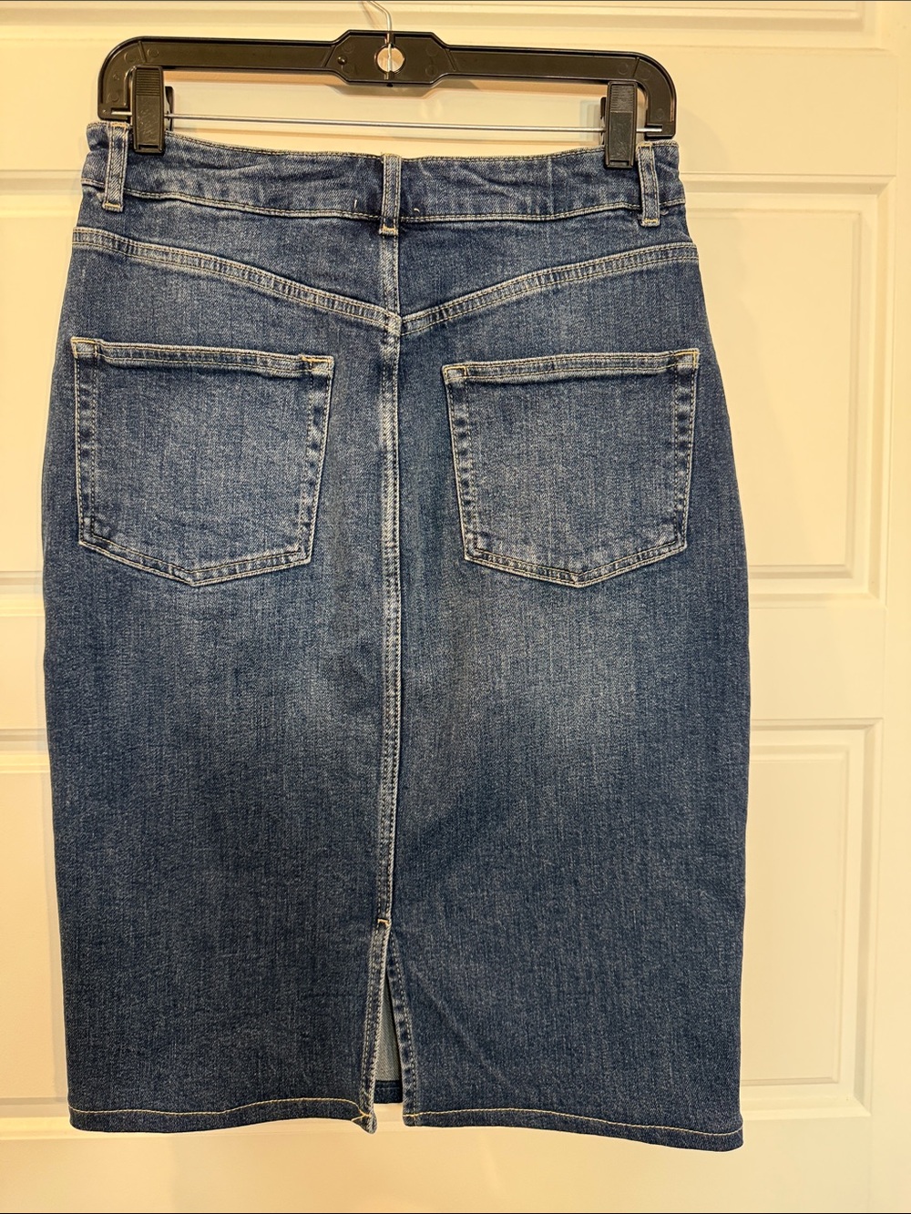Anthropologie | Pilcro Denim Pencil Skirt Color: Denim size 4 - Picture 8 of 11